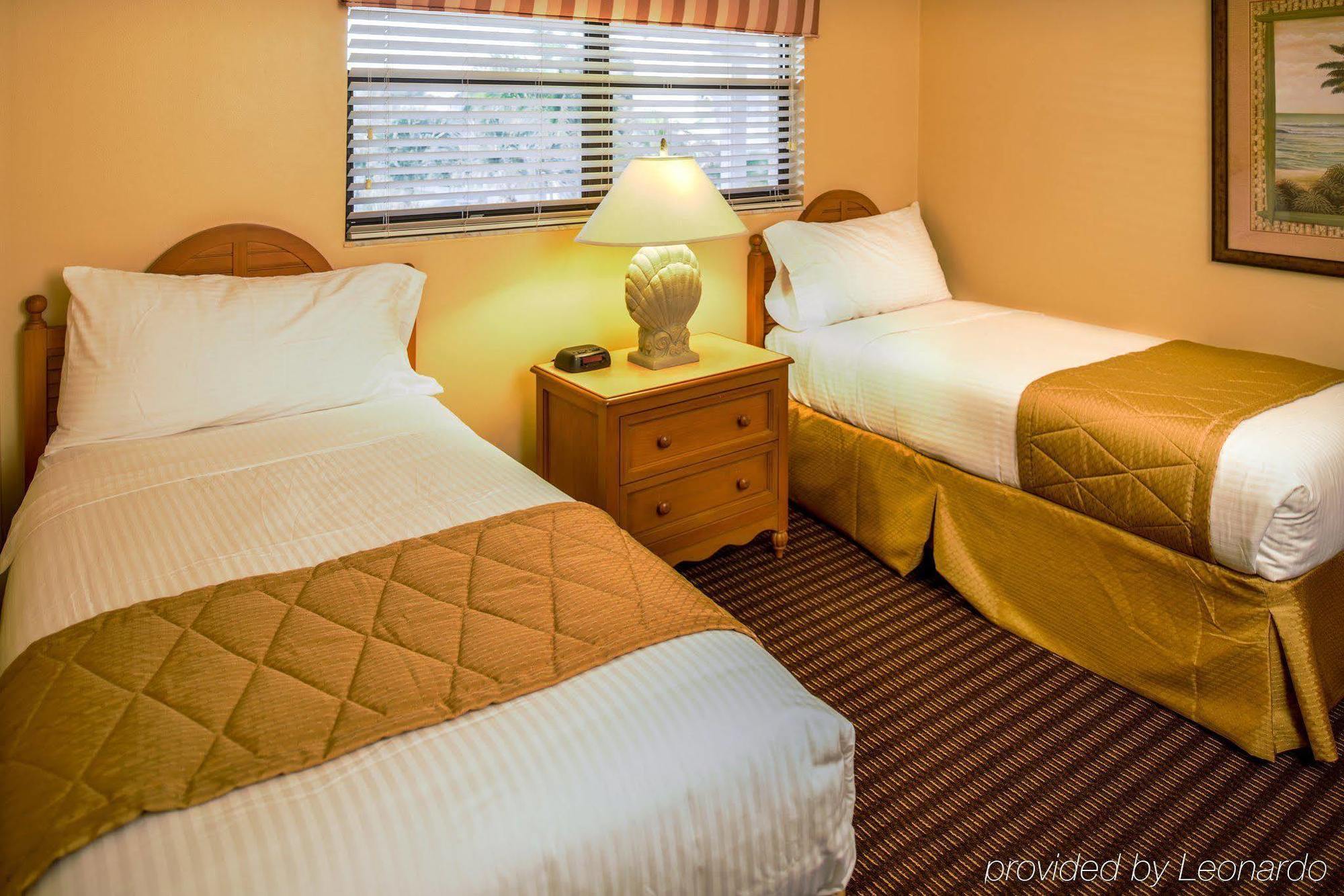 Готель Hilton Vacation Club Charter Club Naples Bay Екстер'єр фото