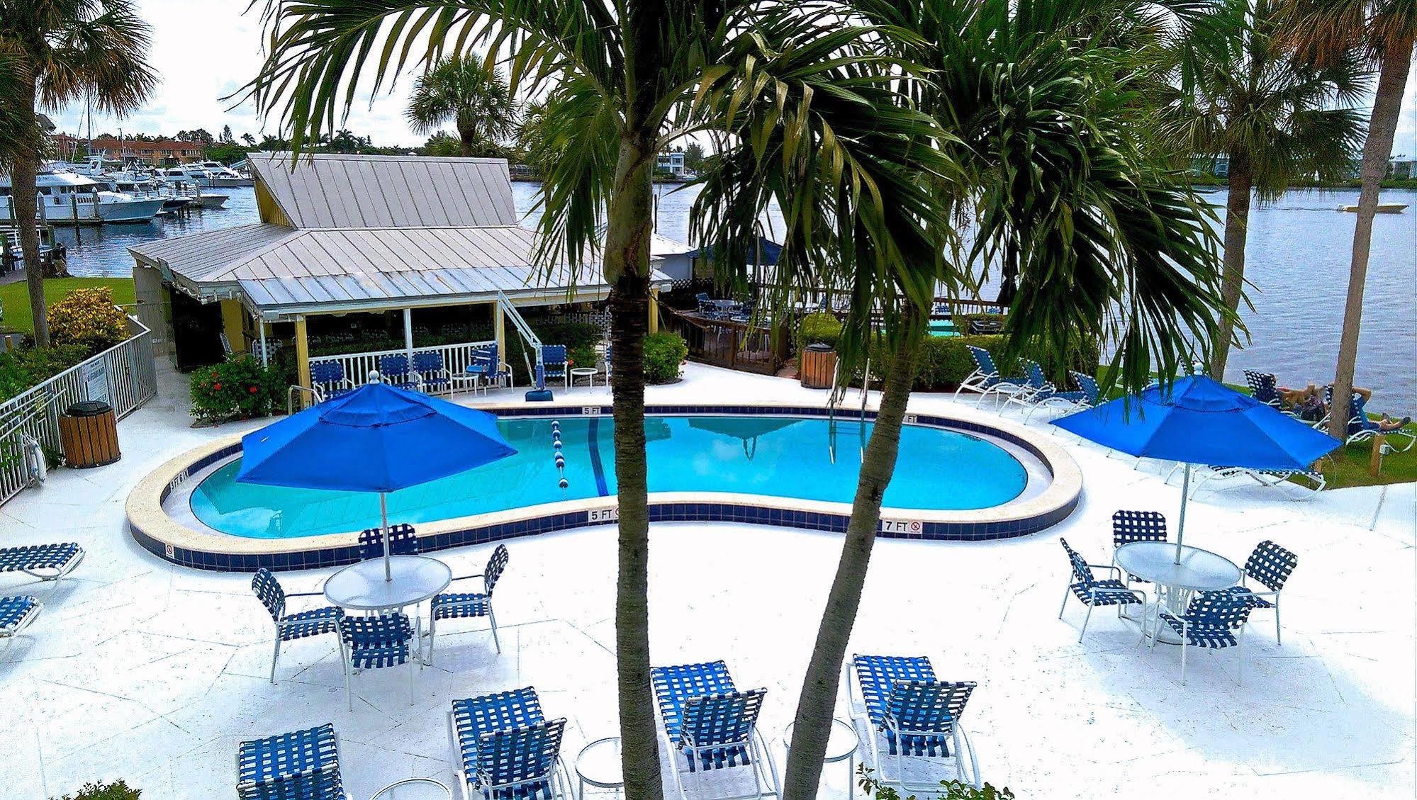 Готель Hilton Vacation Club Charter Club Naples Bay Екстер'єр фото